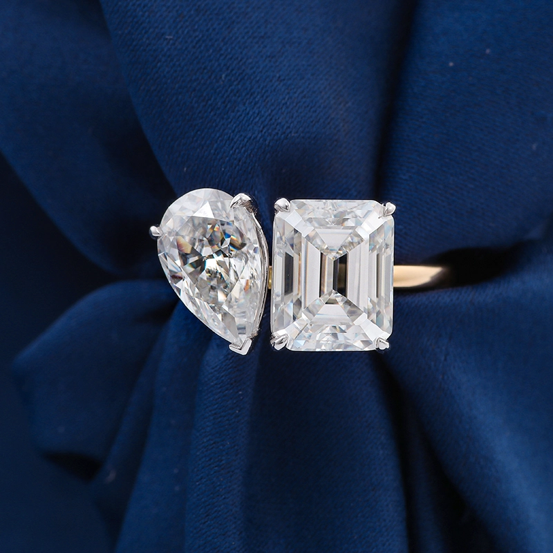 Anneau de Moissanite à double pierre 18k Anneau de bijoux en or jaune 1