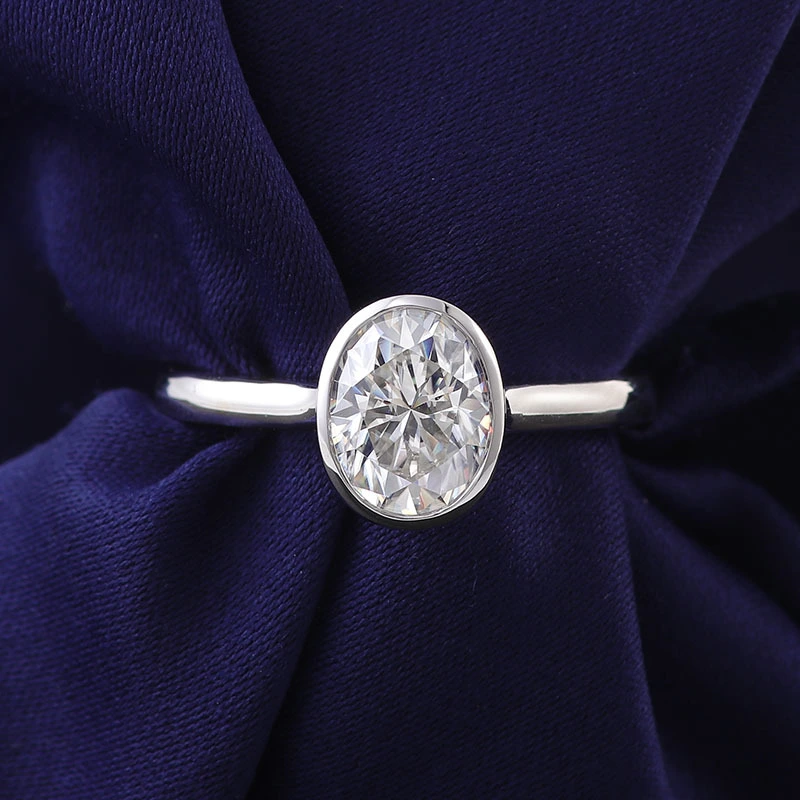 Bague en or blanc 10 carats de style classique avec diamant taille ovale Moissanite Bague en diamant VVS personnalisée 1