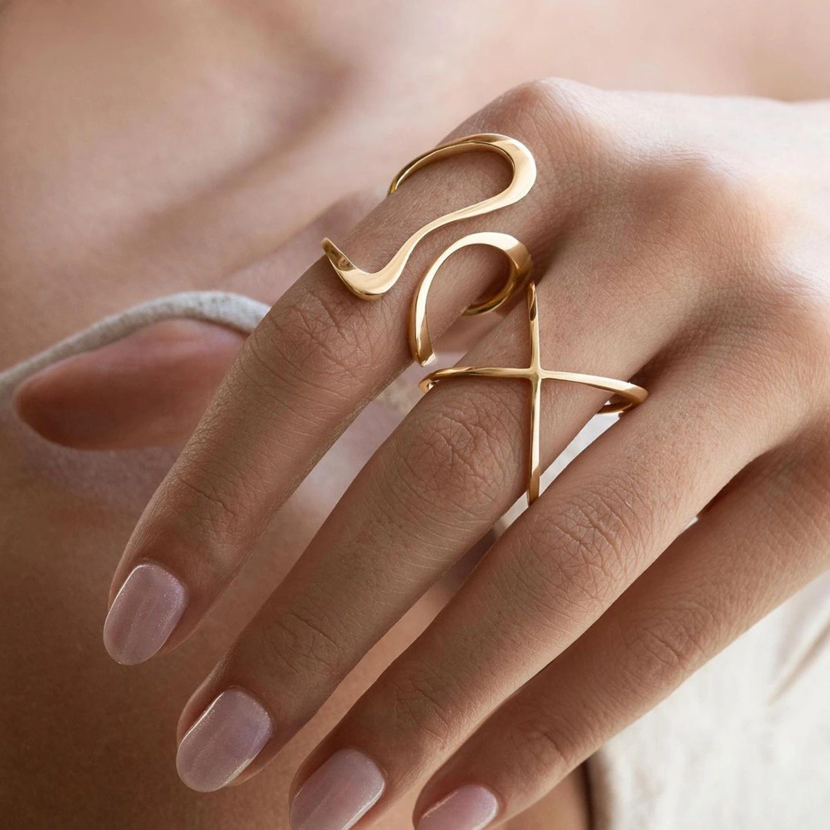 Wholesale New 18k Gold Stainless Steel Smooth Line Irregular Opening Ring Women's Jewelry 1