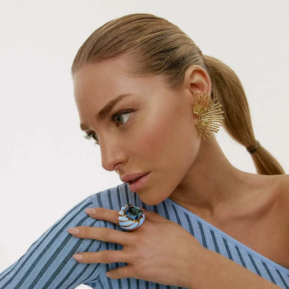 Fashionable Trendy Fan-shape 18k Gold-plated Stainless Steel Earrings Exaggerated Personality With Radiating Lines Does Not Fade 1