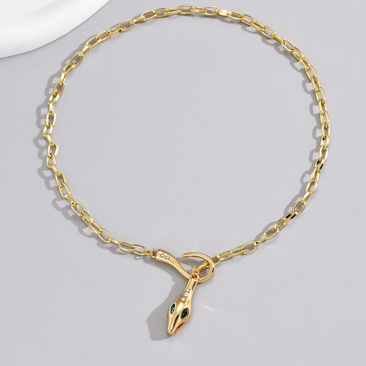 Wholesale Stainless Steel Snake Series Diamond Inlaid Retro,Atmospheric And Fashionable Women's Jewelry 1