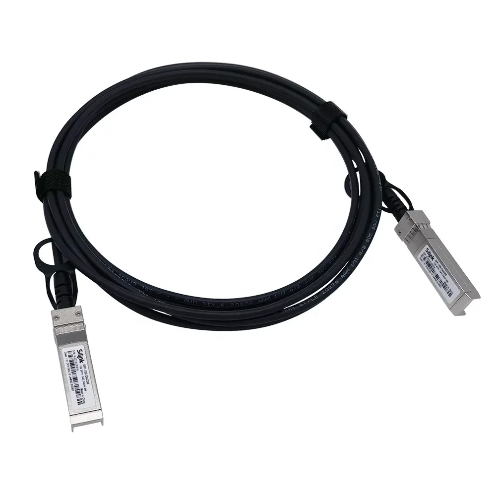Cables de conexión directa de alta velocidad QSFP-40G-CU3M de 3 m QSFP+38M CC8P0.32B(S) QSFP+38M para uso en interiores 1