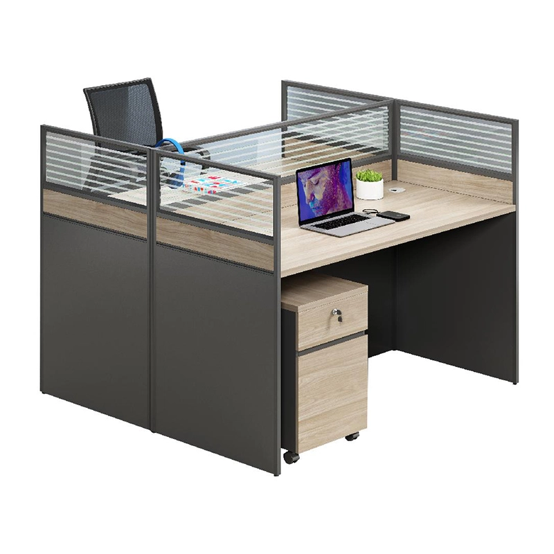 Moderner Büroarbeitsplatz mit Aluminiumrahmen und Trennwand aus Milchglas. 1