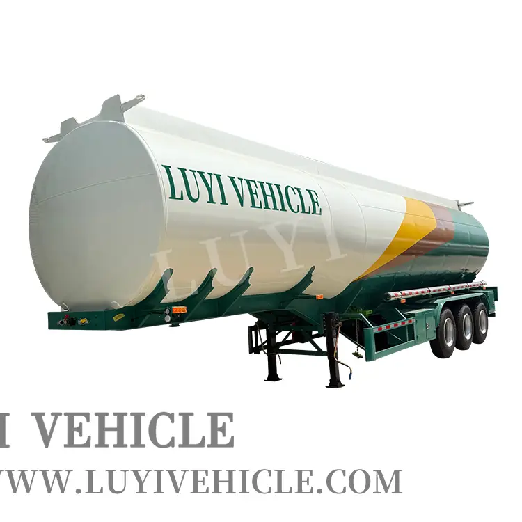 Низкая цена на 3-осный полуприцеп-цистерну для перевозки нефтепродуктов 1