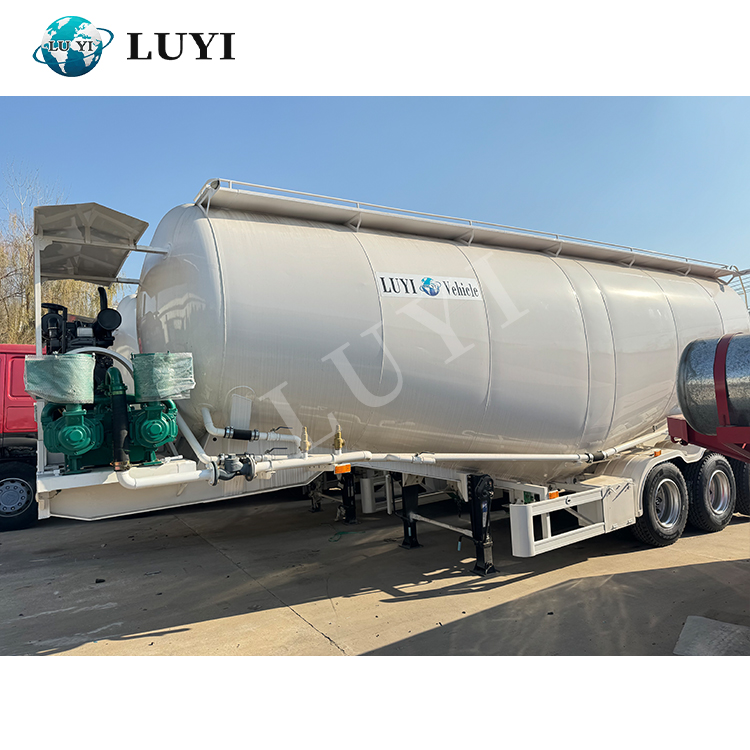 Acier en carbone à 3 axes et camion-citerne en aluminium 7