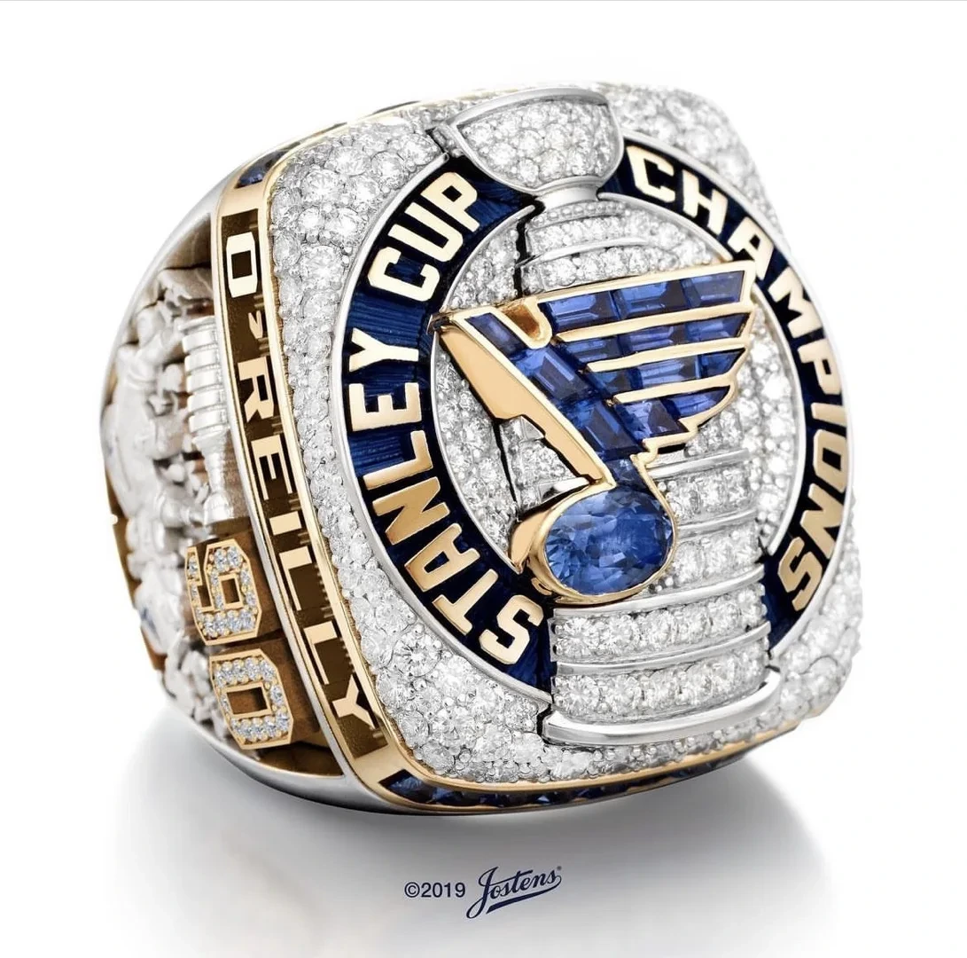 Passen Sie hochwertige Basketball -Softball -Sport -Moissanite -Meisterschaftsringe mit Team Logo 925 Silber Gold Plated an 1