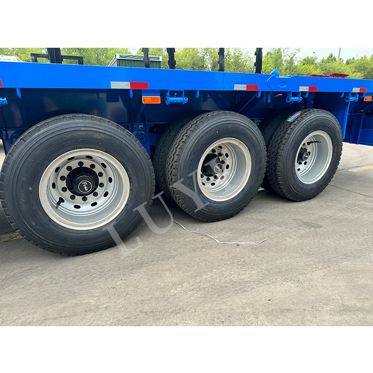 40ft 3 Axle Flat Bed Flatbed Semi Trailer | LUYI 4