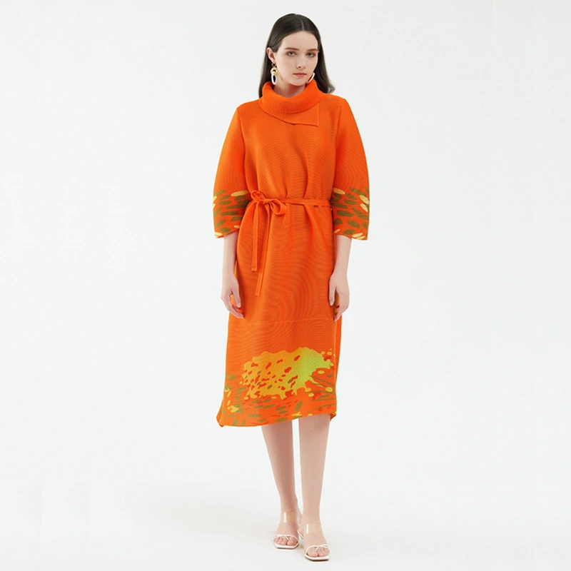 Frühlings- und Herbstkleid mit hohem Kragen für Damen 1