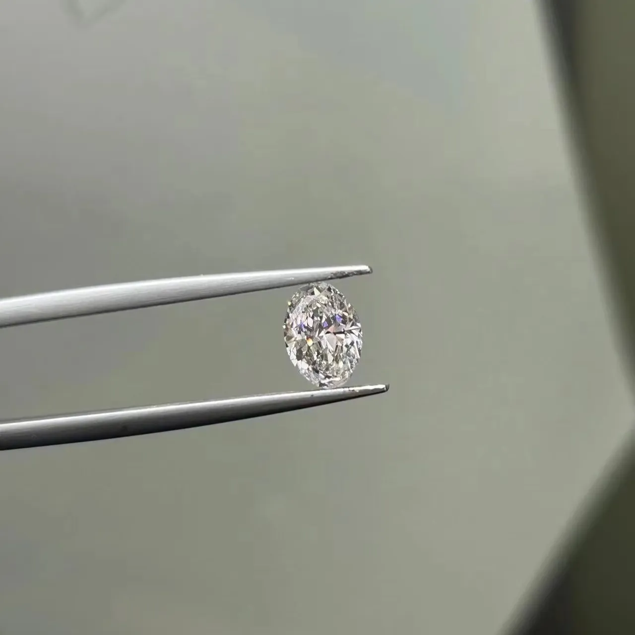DKL Jewelry 2 Carat Lab Grown Oval Diamond 2 Carat Lab Grown Oval Diamond Company 2