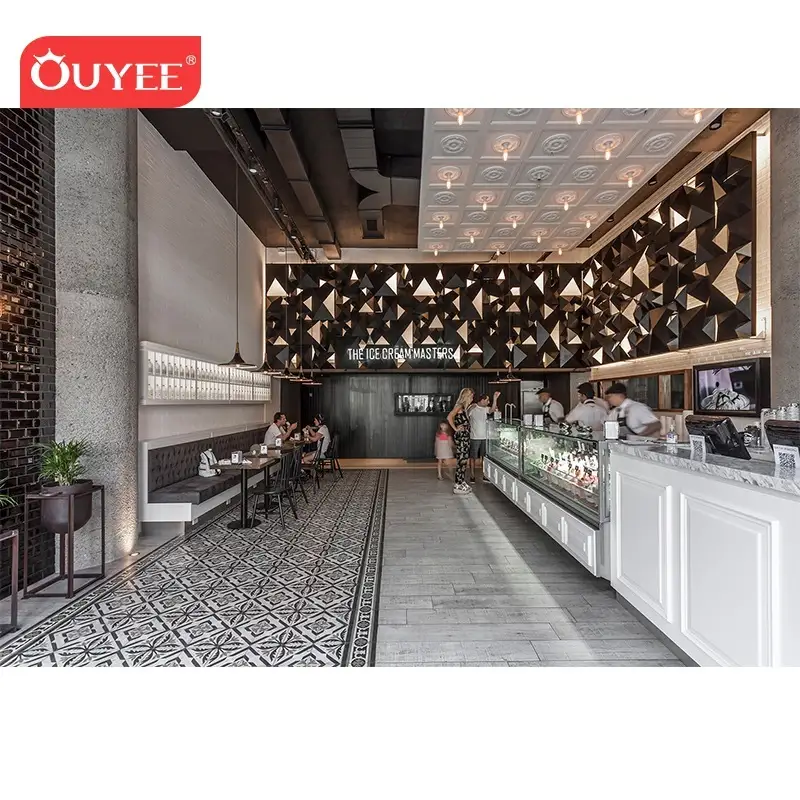 خزانة عرض في مقهى | عرض داخلي للطاولات والذهب 1