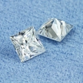 Moissanite synthétique carrée taille princesse de 5 mm, pureté DEF VVS 1