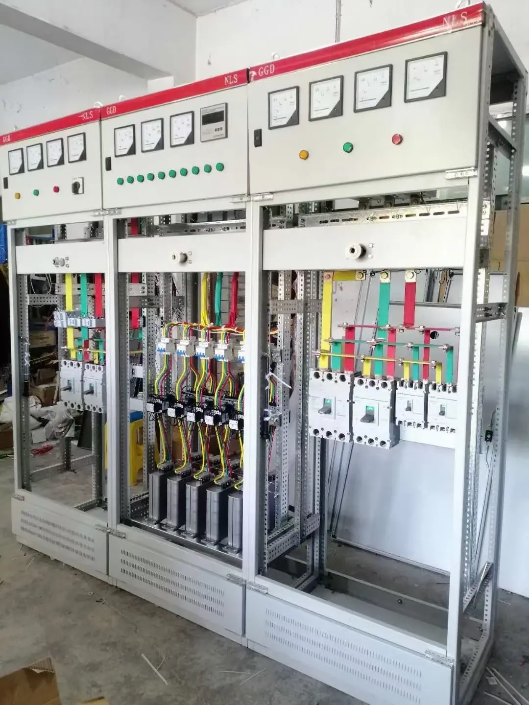 Low Voltage Switchgear 50/60 Hz by SHZHEL 4