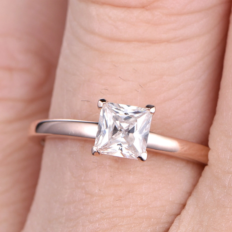 Princess Cut 2 CT Moisanite Solitaire 18K Rose Rose Gold Engagement Anneau de fiançailles 1