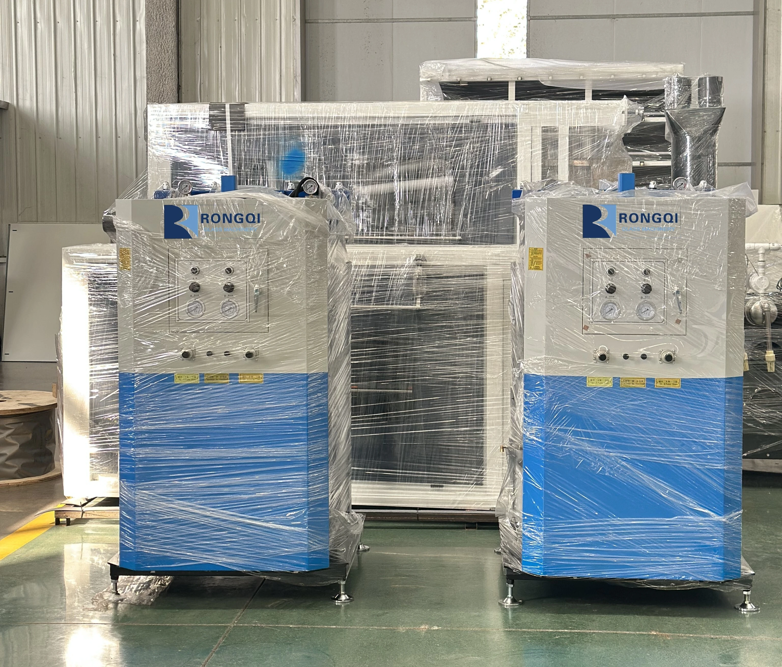 Высокоэффективная двухкомпонентная машина для нанесения покрытий на стекло. 1