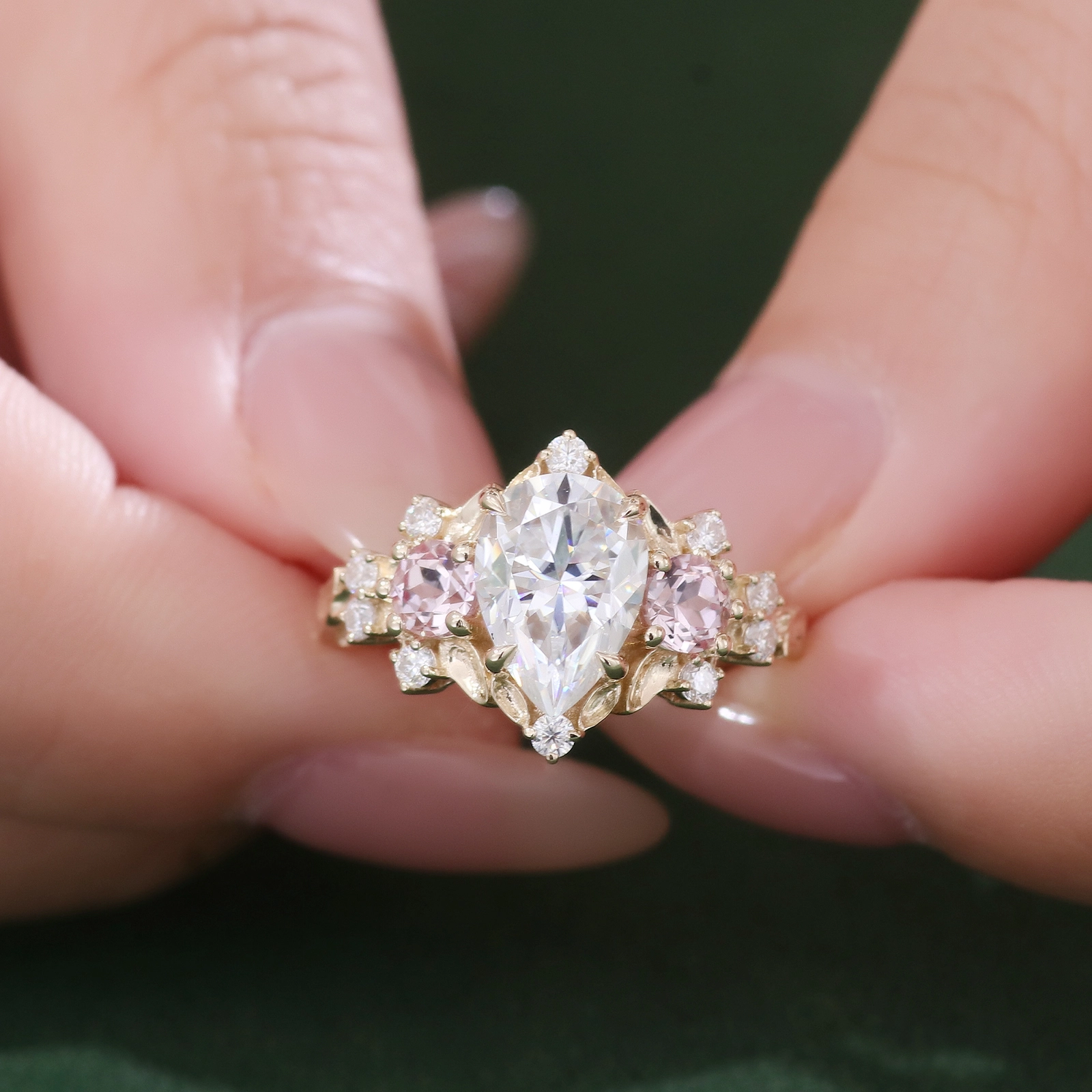 Vintage 14k jaune en or en forme de poire Forme 2 carat def de haute qualité Moisanite Anneau de mariage féminin Bonne de mariage Provence 1