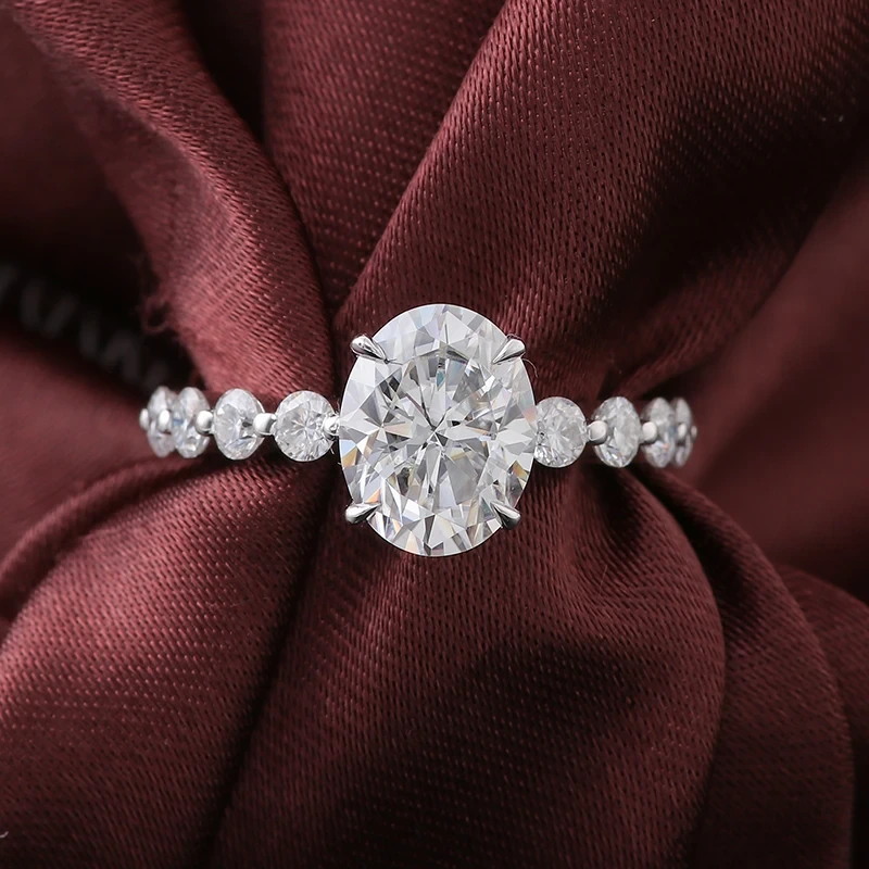 Style classique 10k Bague en or blanc 3 carats à grande taille Ovale Cut Moissanite Engagement Anneau de bijoux fins pour amant 1