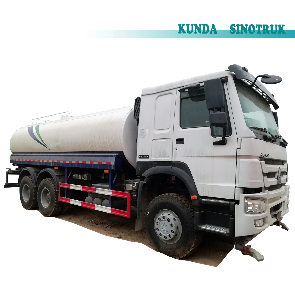 Réservoir d'arrosage du camion-citerne aspirateur 20m3 371hp Bowser de l'eau de Sinotruk Howo 6x4 1