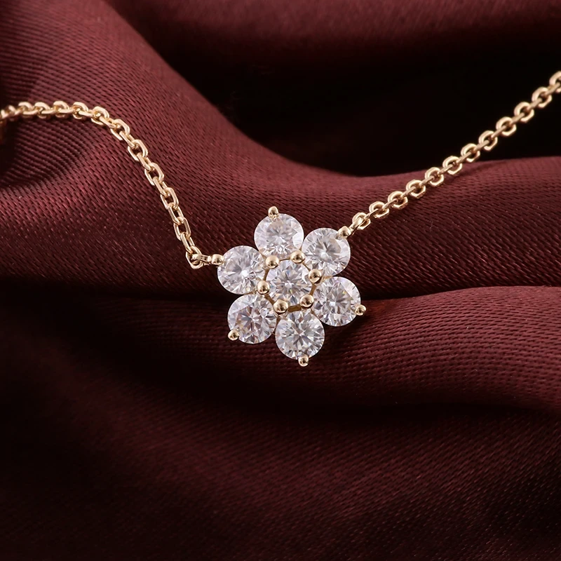 Elegante collar de joyería de moissanita de 14k collar de joyas de oro en forma de flores adecuadas para varias ocasiones 1