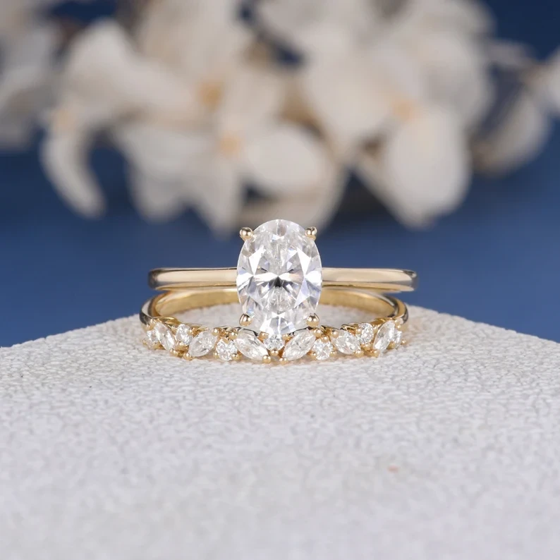 Ensemble de mariée Moisanite Vintage OVAL 6x8 mm Anneau de fiançailles Unique Cluster Marquise Band 18K Diamond 1.5ct Ring Set 1