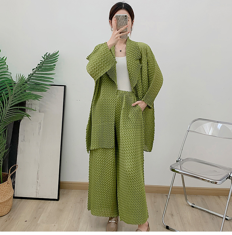Ensemble deux pièces Miyake Pineapple Pleats pour femme : ensemble à manches longues, haut business <000000>, pantalon ample avec ceinture | OEM/ODM disponible 7