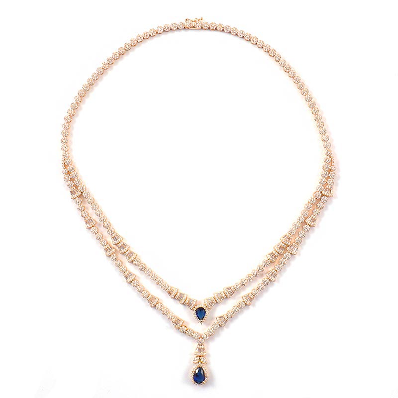 Collier en or 14 carats avec pendentif en saphir et moissanite <000000> de la Royal Jewels européenne vintage en argent sterling 925 8