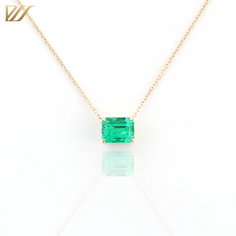 Emerald Cut 7x9 Verdant Lab a créé le collier de chaîne de pendentif émeraude colombien dans un réglage en or jaune 14K 1