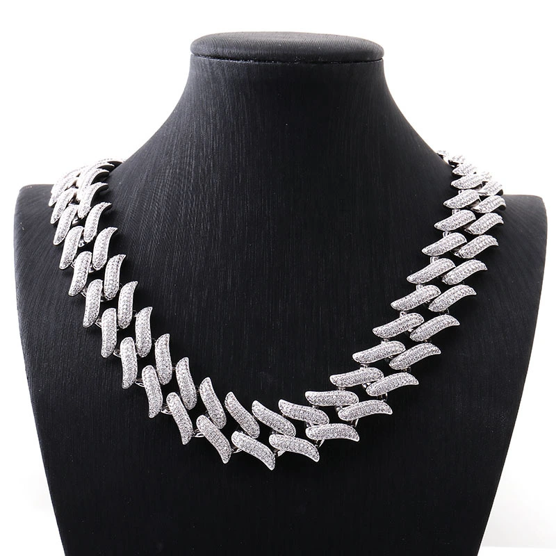 Hot Sale Miami S925 Silver Moissanite Diamond Cuban Link Kette für Frauen Halskette 1