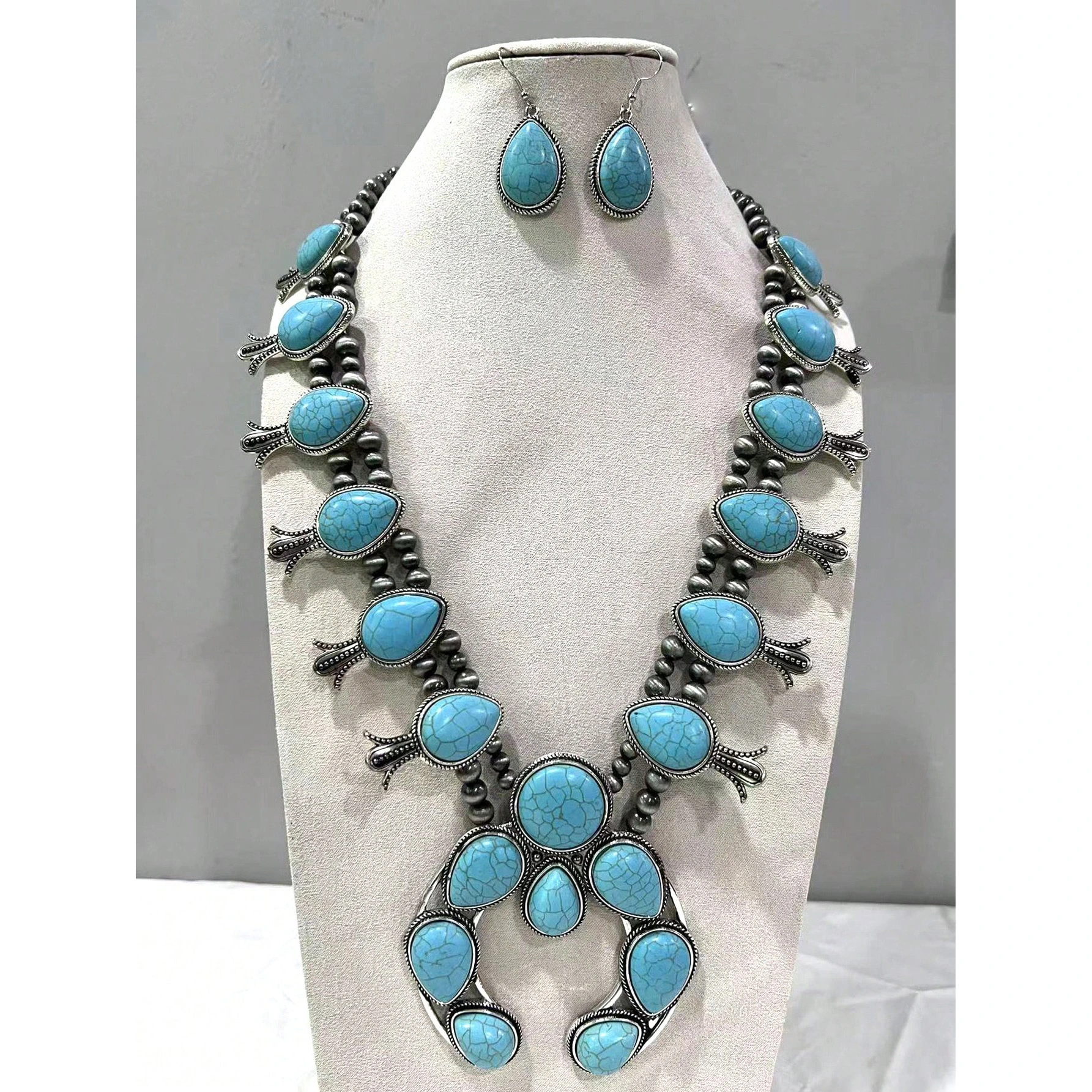 Western Cowgirl Vintage Ethnic Bohemian Exaggerate Chunky Turquoise Statement Necklace Jewelry Set 1
