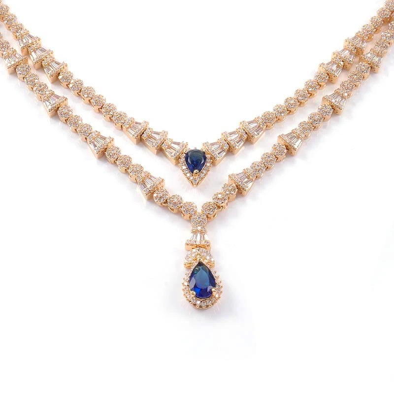 Collier en or 14 carats avec pendentif en saphir et moissanite &lt;000000&gt; de la Royal Jewels européenne vintage en argent sterling 925 1