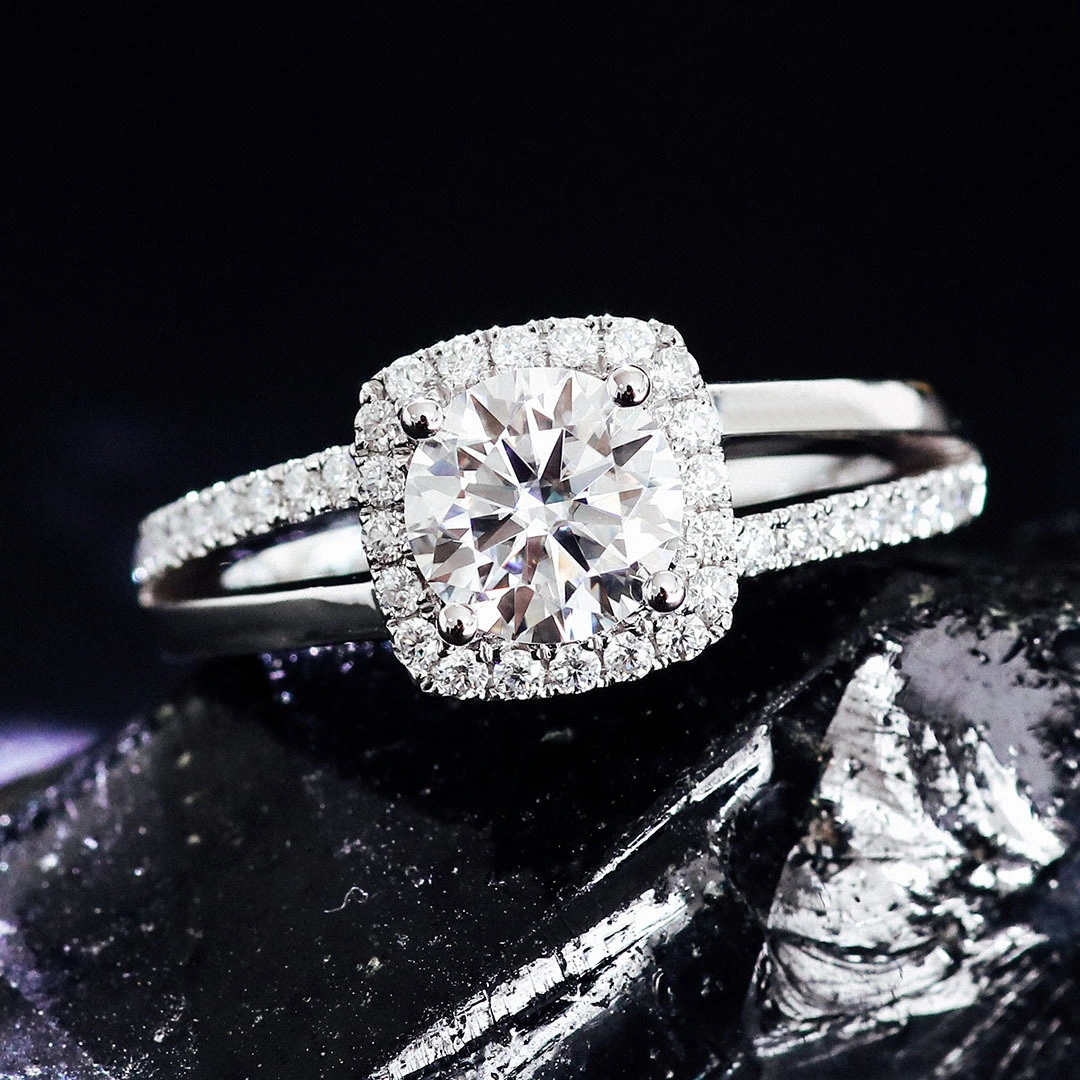 Bagues de fiançailles en or 14 carats et 18 carats de Provence, bagues rondes en moissanite de 7 x 7 mm et 1,5 ct. 1