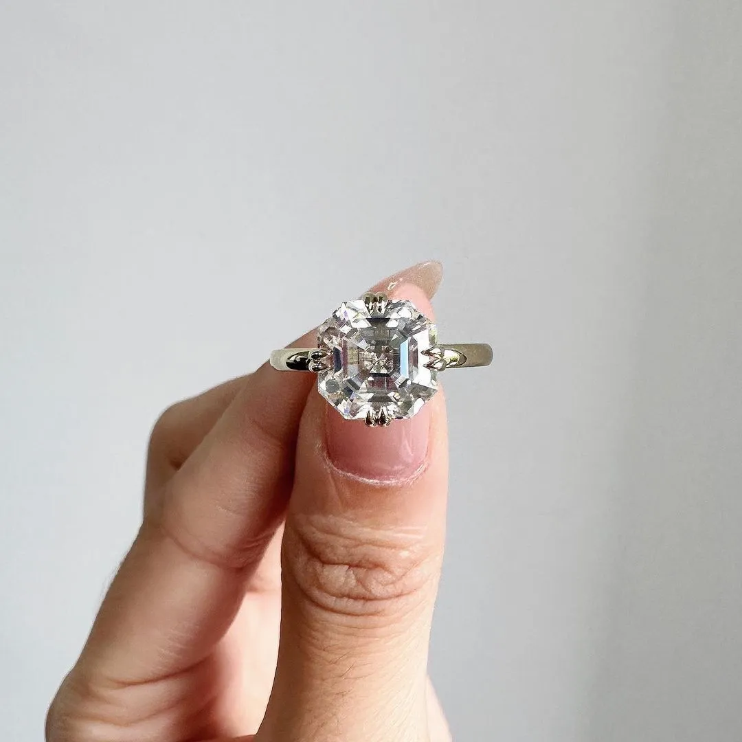 9 * 9 mm Def Octavia Asscher Coup 3,5 cm Moisanite Diamond Bague en or jaune 10k 1