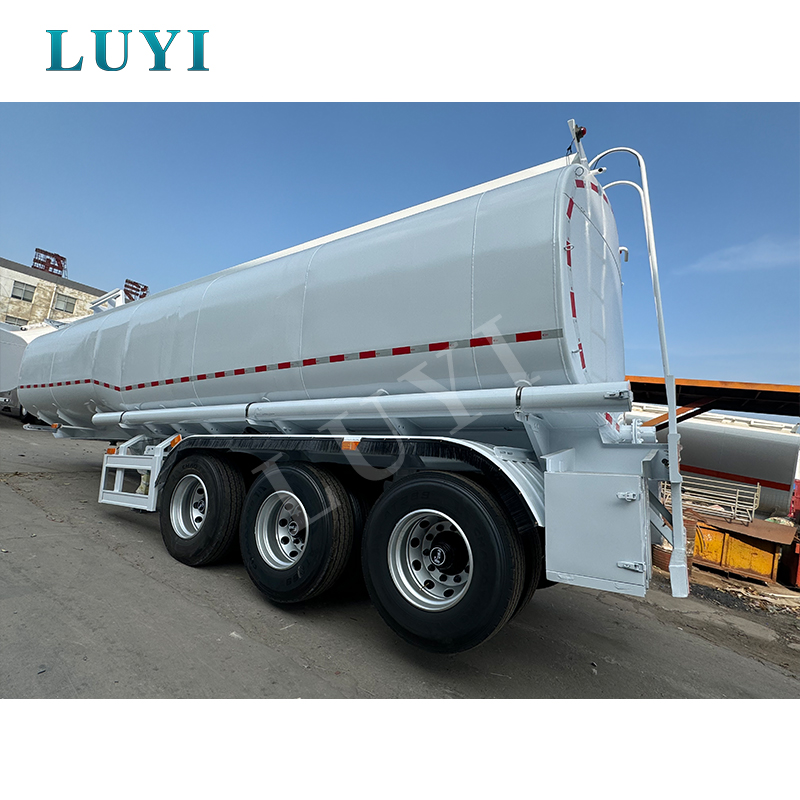 Luyi 3/4/5 Axle Tank de combustible (35-45kl) para aceite & Transporte diesel 7