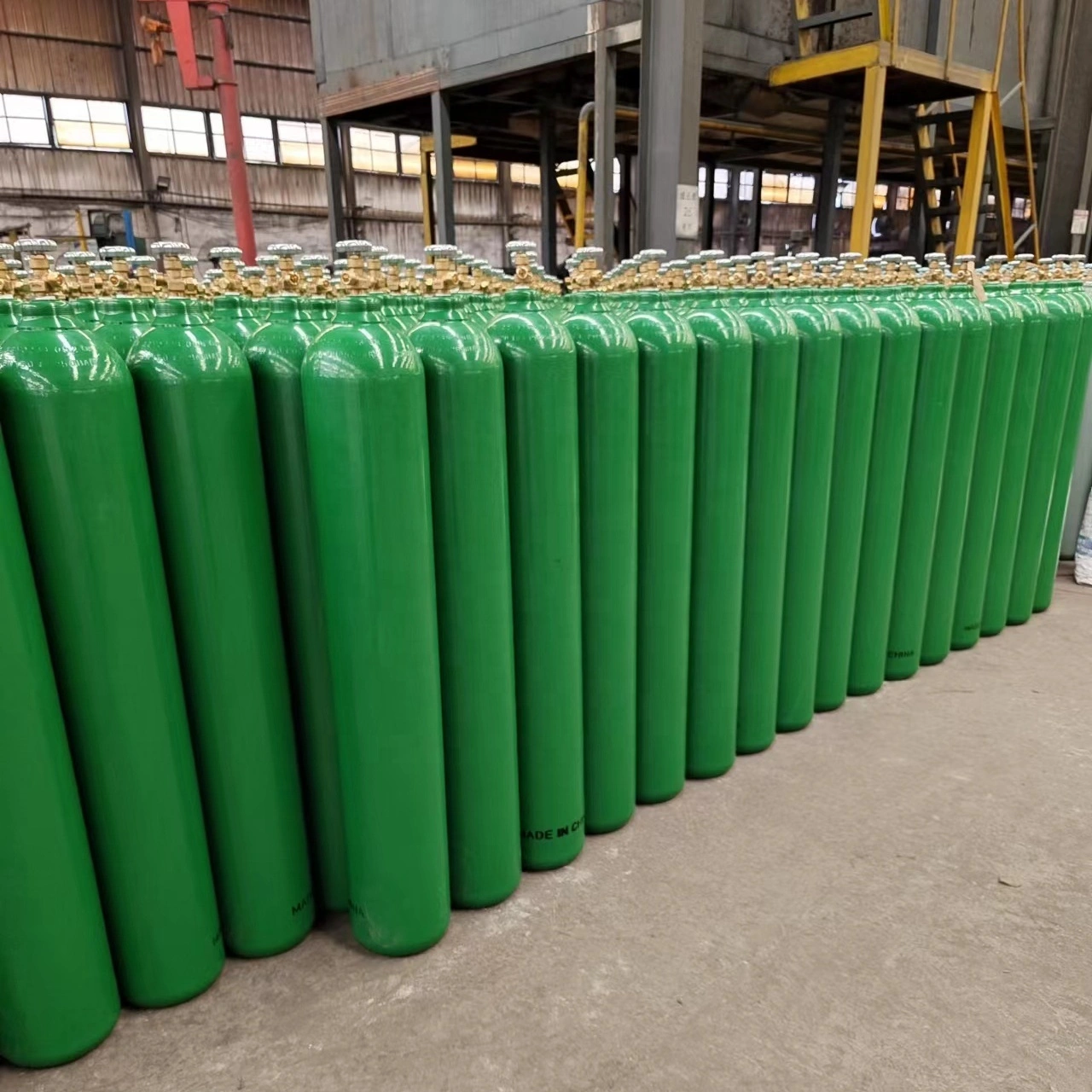 Customized High Pressure Oxygen Gas Cylinder - 40L 1