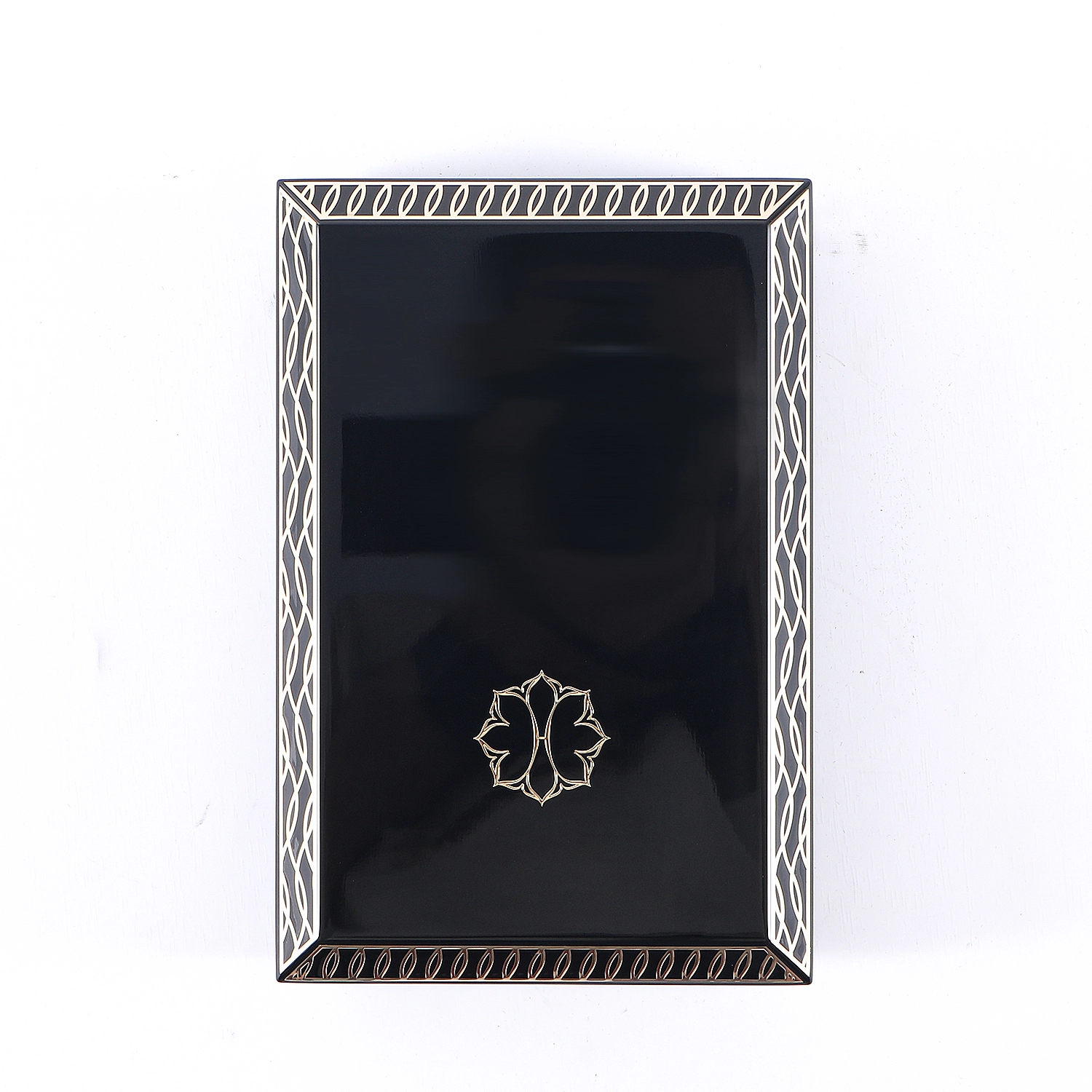 Custom Luxury Wooden Perfume Bottle Box | Piano Lacquer Packaging Gift Boxes 1