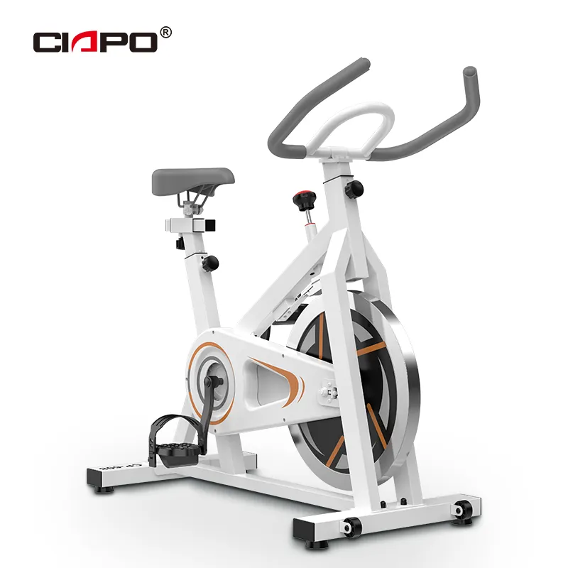 Tối đa hóa việc tập luyện của bạn: Những lợi ích của việc sử dụng xe đạp tập thể dục tại phòng tập thể dục 1