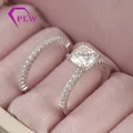 Coussin coupé central Moisanite 18 km de bague de mariage en or blanc pour la mariée 1