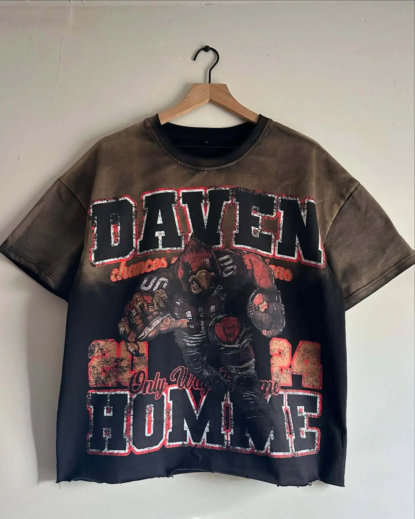 100% Cotton T-shirt Suppliers Oversized Casual Men's Vintage Monkey Spray Custom Digital Screen Print Logo For Men And Women 1