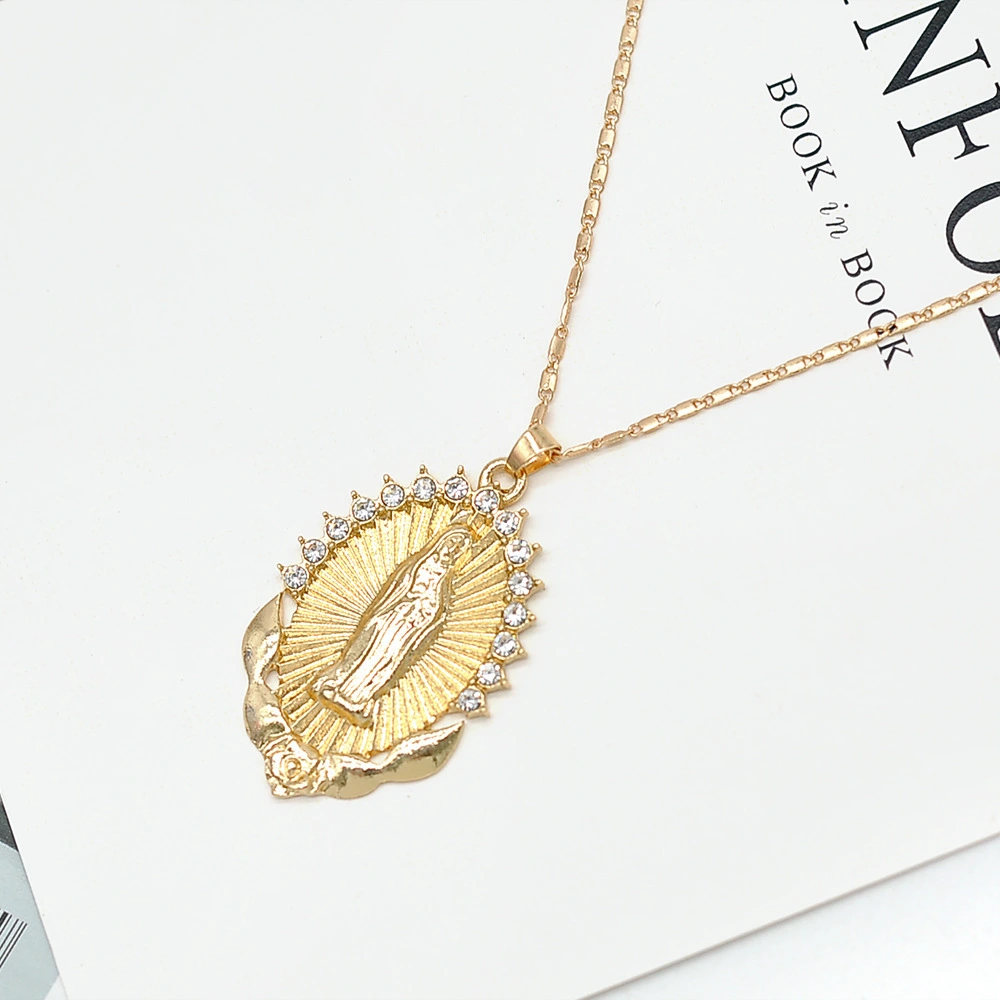 European And American Virgin Mary Pendant Necklace With Diamond Religious Totem Sweater Chain For Men And Women Accessories 1
