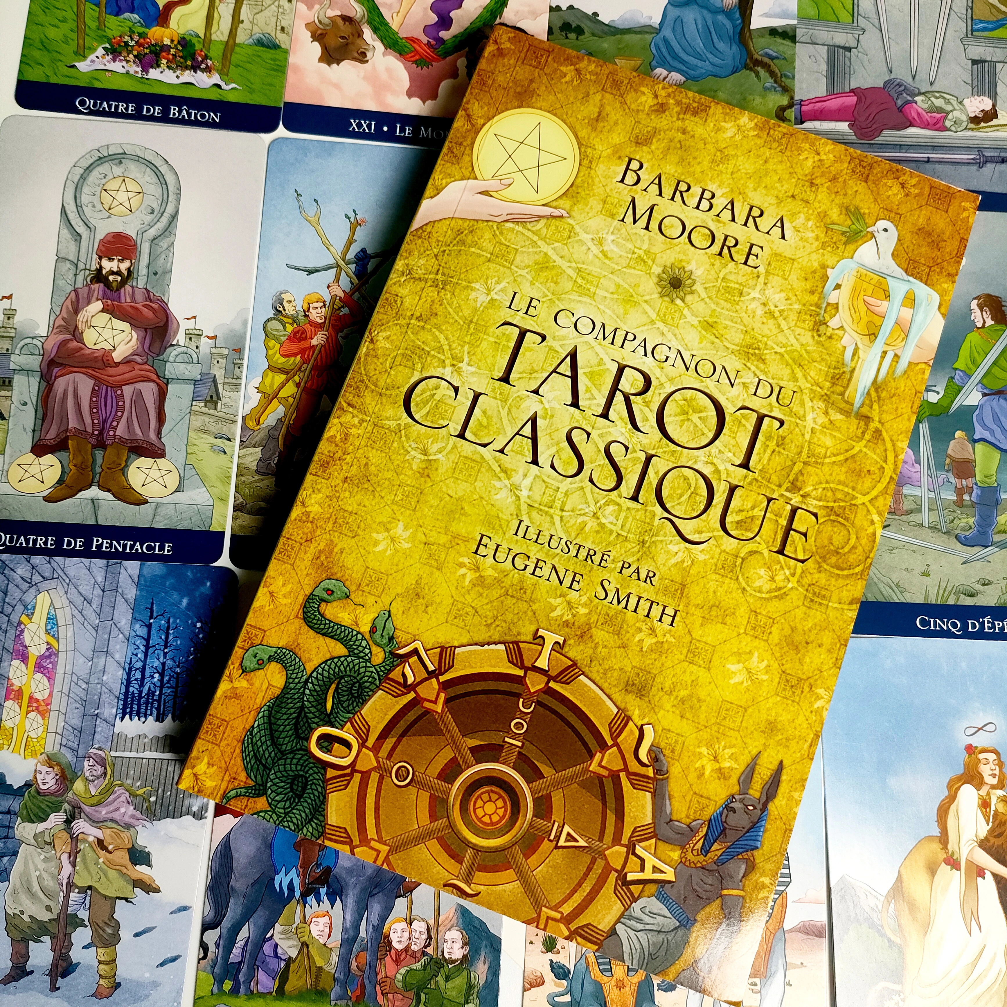 Tarjeta de tarot de lámina de oro personalizada con embalaje de caja de Tuck por Ma Zai Fei 1