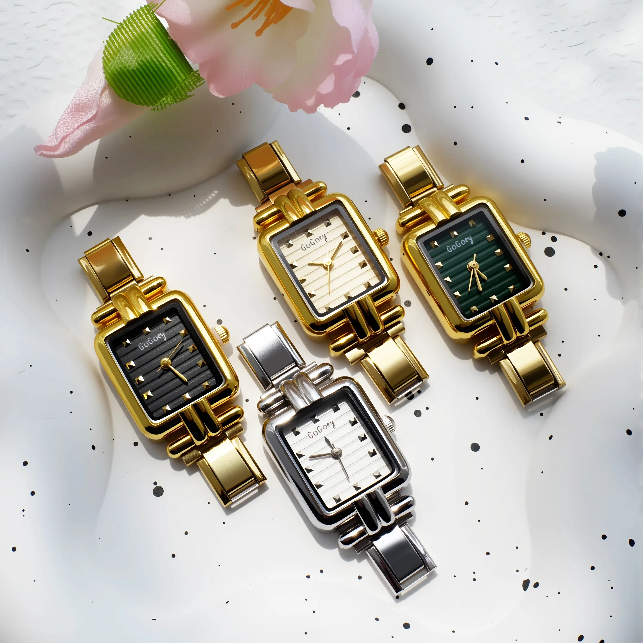 Manufacturer Wholesale Gold Silver Fashion Vintage Square Italian Module Quartz Watch For Men And Women 1