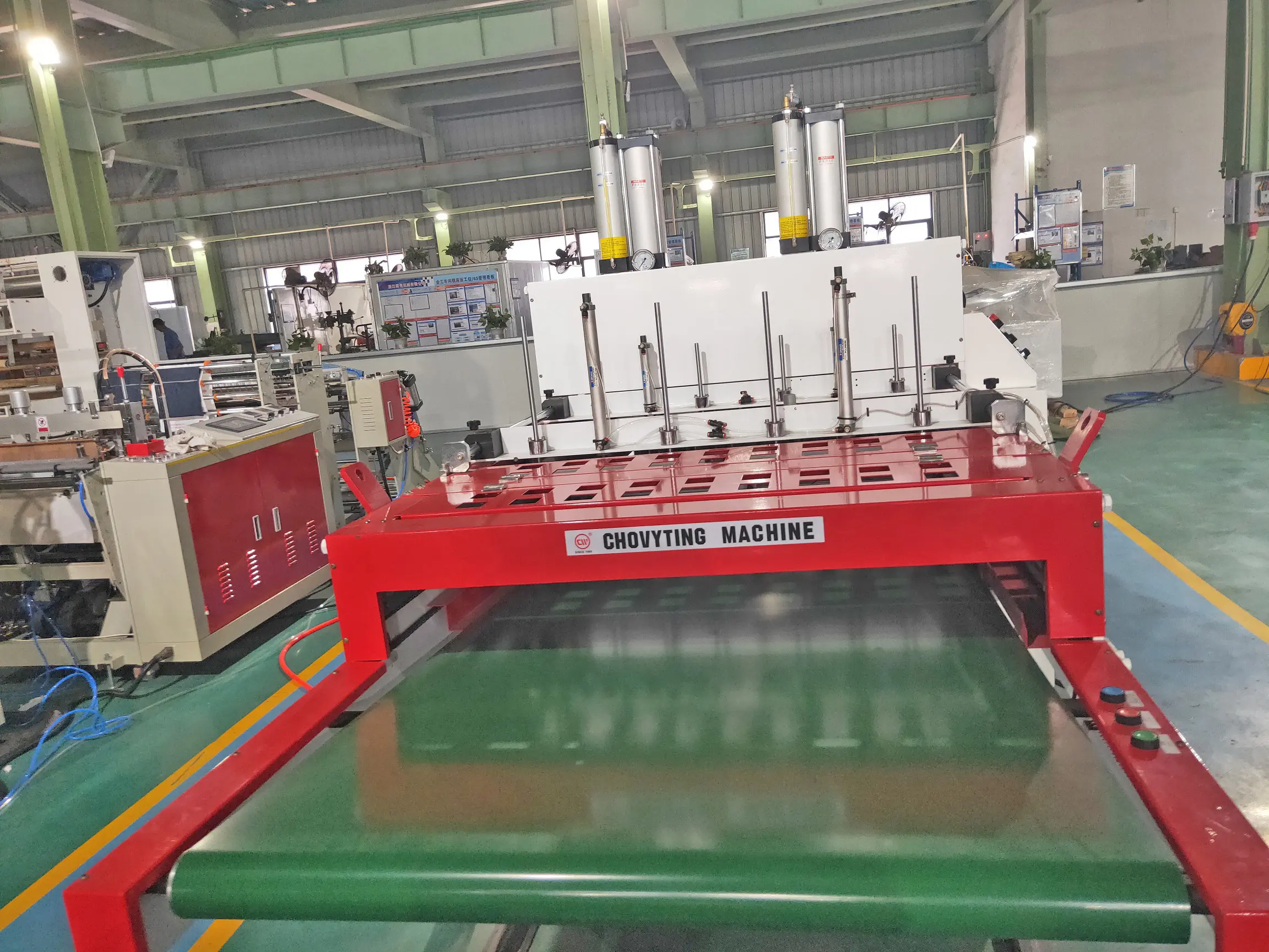 T Shirt Bag Making Machine by Chovyting Machinery 7