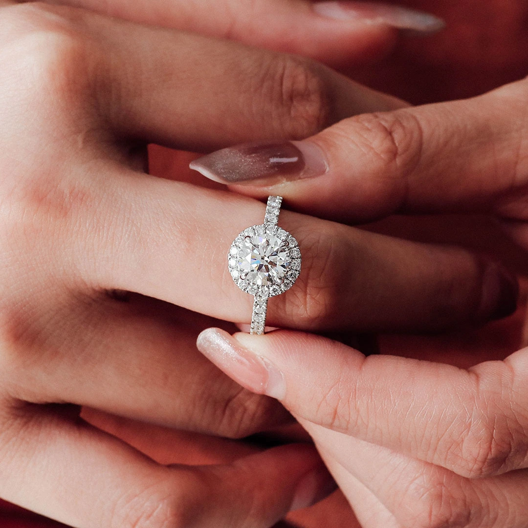 Bijoux Fine Moissanite Circular 1.5Ct Engagement Anneau de diamant PT950 Moisanite Anneau 1