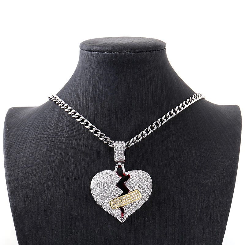 Custom Hiphop Big S925 Rhodium Plated Lab Grown Moissanite Diamond Iced Out 25mm Hiphop Heart Broken Pendant 1