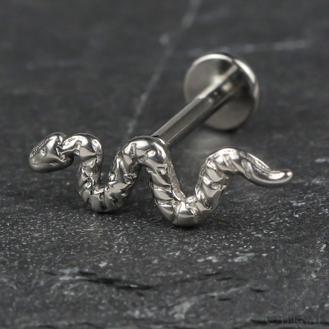 Eternal Metal High Quality Precision Astm F136 Titanium Snake Shaped Labret Studs 1