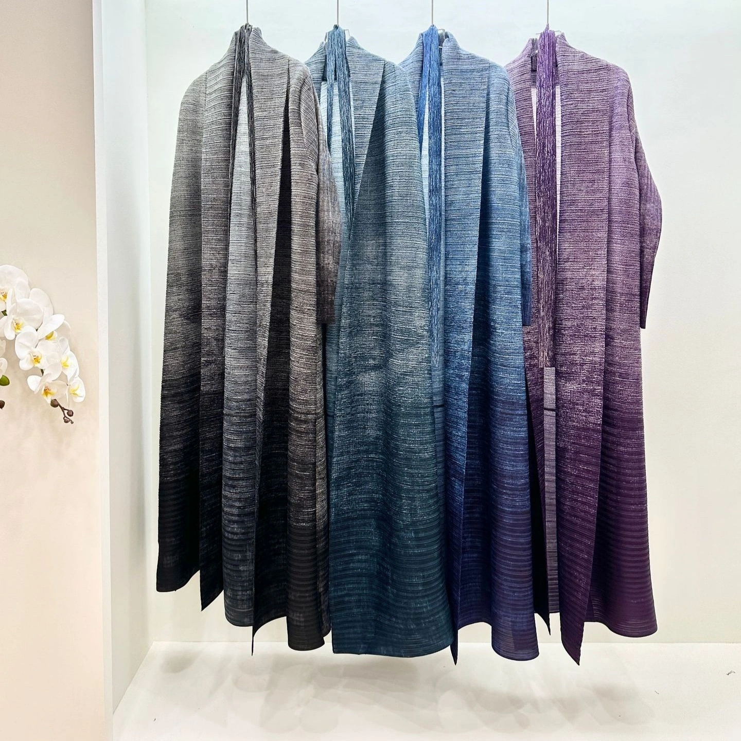 Miyake Open Abaya 2025 Винтажный градиент мусульманский женский плащ 1