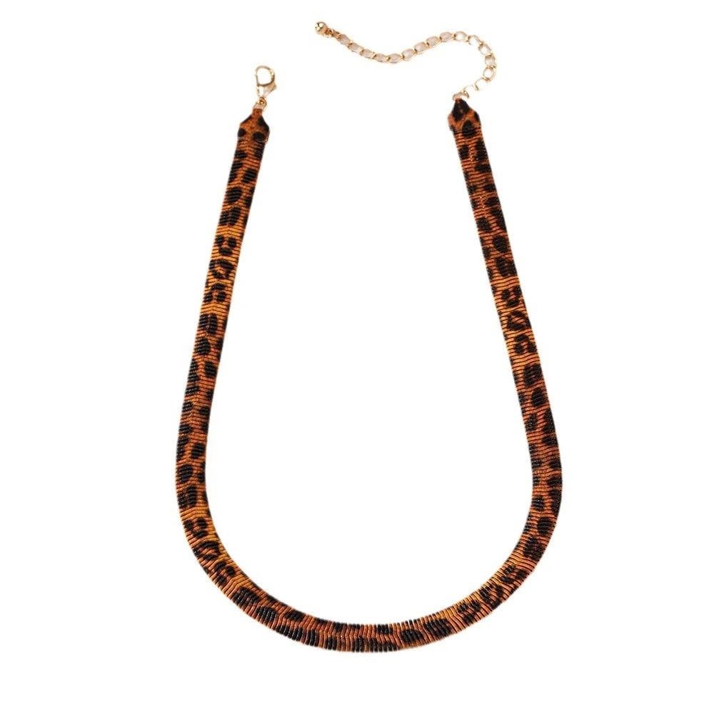 New Wholesale Exaggerated Leopard Pattern Retro Luxury Fashion Charm Best Women's Necklace 1