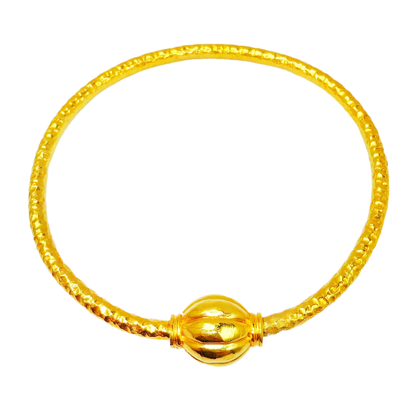 This Simple Gold Toned S925 Silver Bracelet Has Smooth Lines Made Of High Quality Materials It's Comfortable To Wear 1
