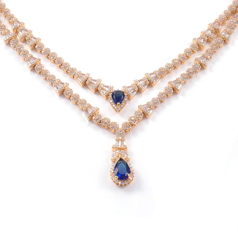 Collier en or 14 carats avec pendentif en saphir et moissanite <000000> de la Royal Jewels européenne vintage en argent sterling 925 9