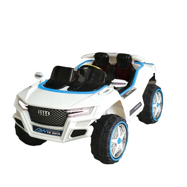 Paseo infantil en coche eléctrico de policía 1