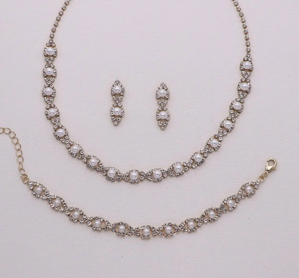 Style de mode européen 18k Gold Moissanite Diamond Jewelry Girl bijoux Set Collier 1